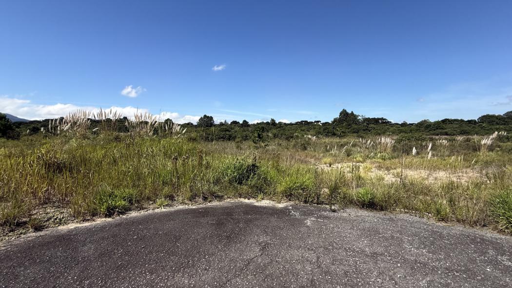  - TERRENO em Condomínio Fechado R$ 1.800.000,00 - Quatro Barras