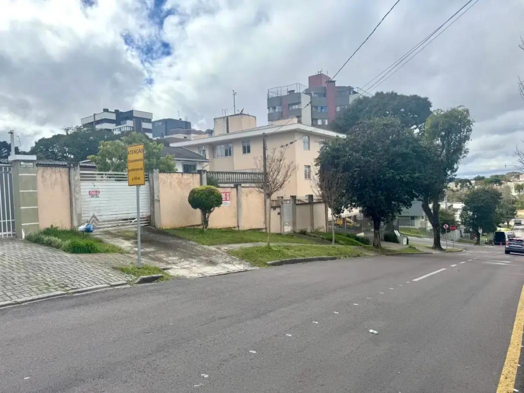 Terreno/Área à venda em Água Verde, Curitiba — Hub Urbana