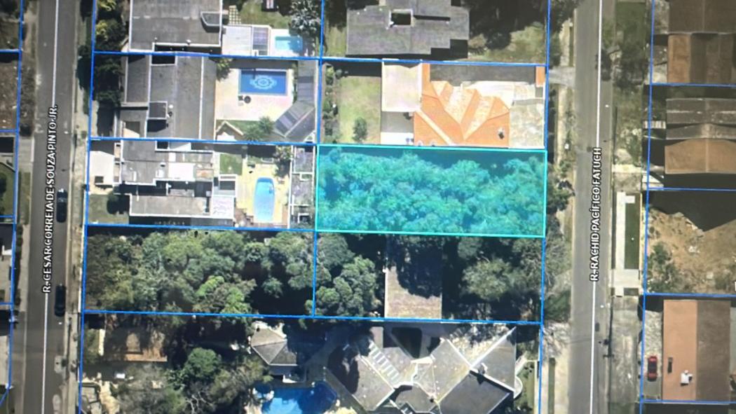 Terreno em Curitiba - PR, no bairro Santa Felicidade - Referência TE0002-ABNJ