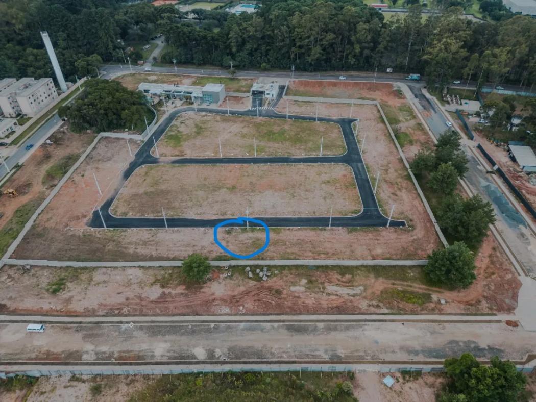  - Terreno em condomínio no Campo de Santana