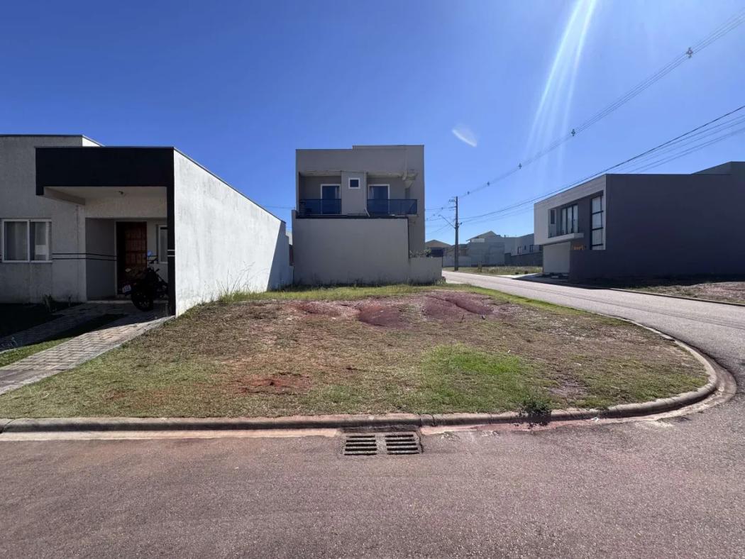  - Terreno em condominio fechado 126,00m2 a venda no Campo de Santana