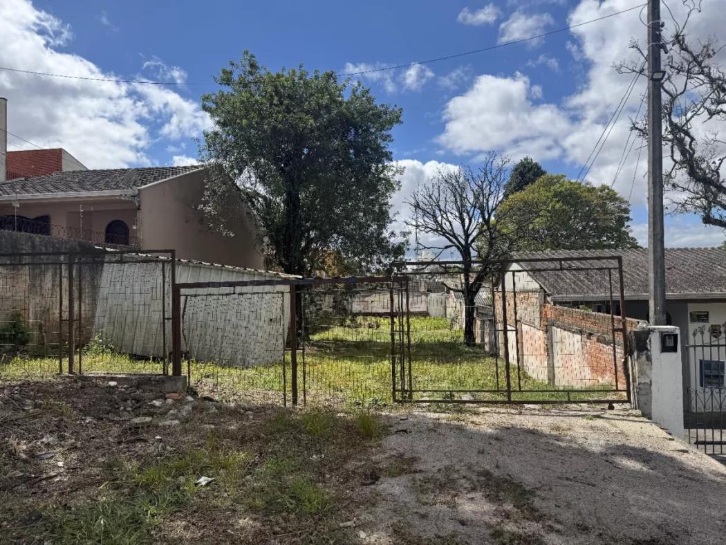Terreno em Curitiba - PR, no bairro Capão da Imbuia - Referência TE0157-TIMF