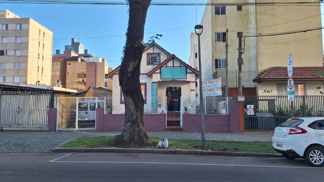 Terreno à venda - Água Verde,Curitiba 