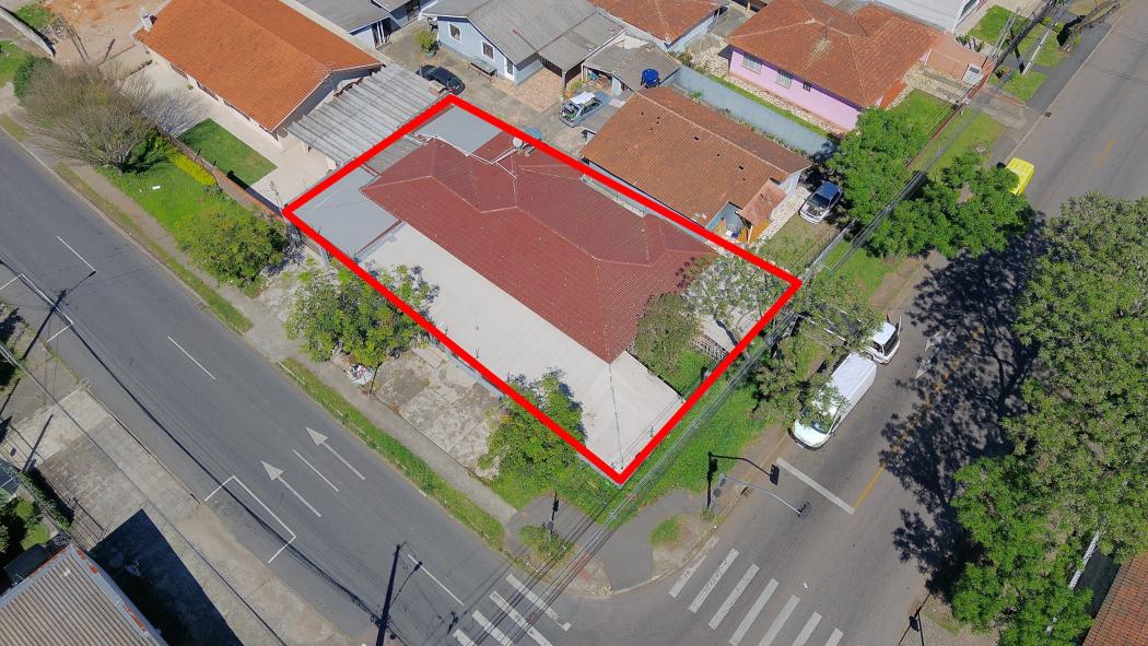 Terreno à venda em Boqueirão, Curitiba — Fava Imóveis