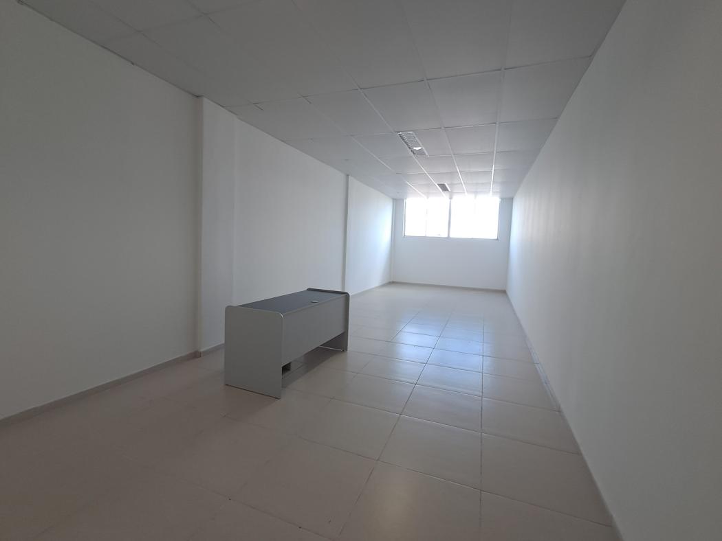 Edifício para alugar em Orleans, Curitiba — Hub Urbana