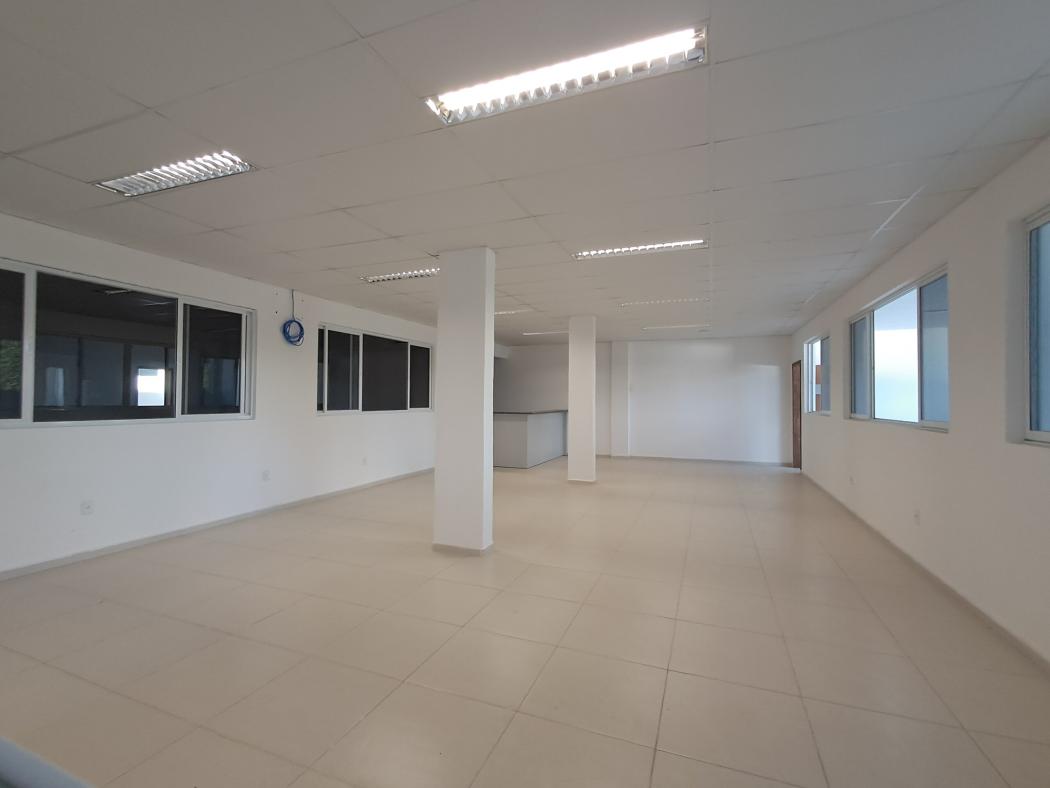 Edifício para alugar em Orleans, Curitiba — Hub Urbana